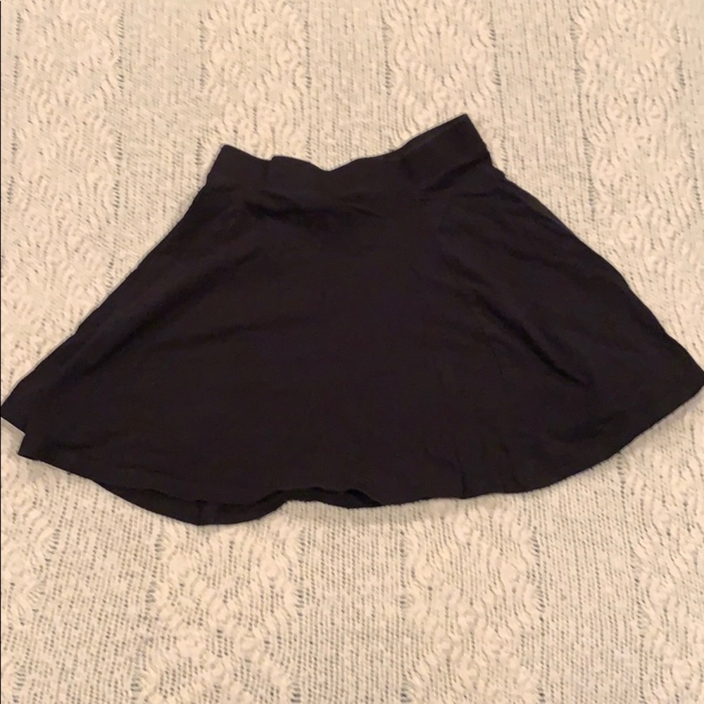 H&M basic black mini skirt